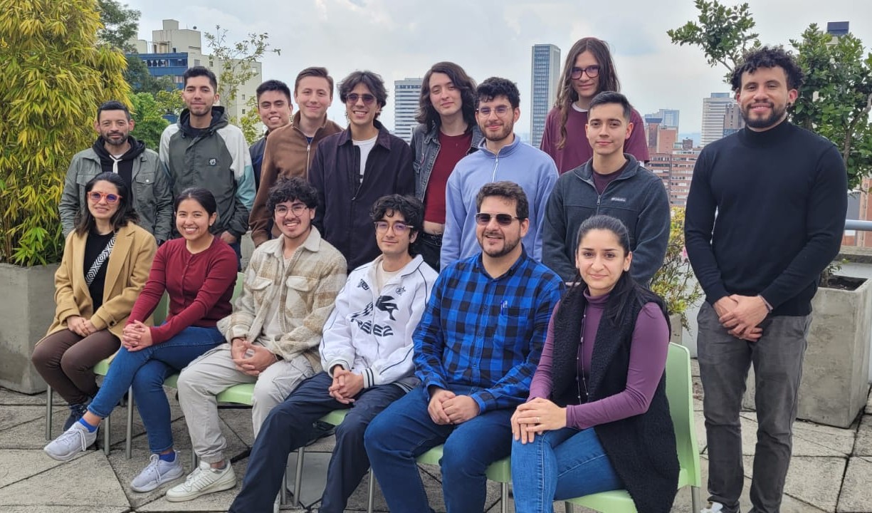 QuantumMaterials 2016x1512