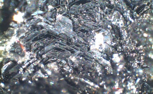 Crystals of NbTe2